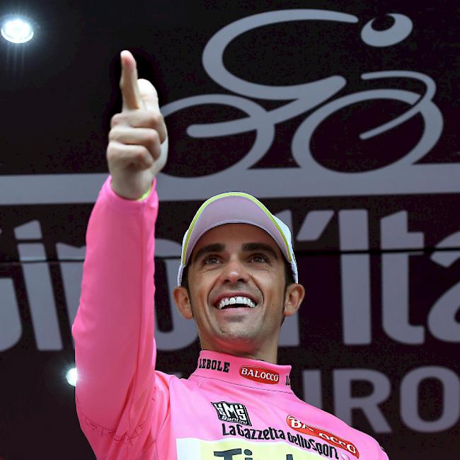 Alberto Contador wird nach einem starken Zeitfahren am Sonntag wieder im rosa Leadertrikot an den Start gehen