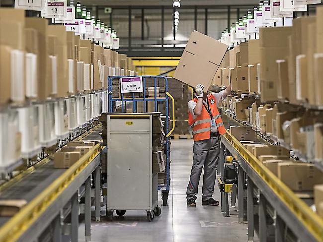 Amazon-Verteilzentrum in Bad Hersfeld: Das US-Unternehmen zahlt jetzt in Deutschland Steuern