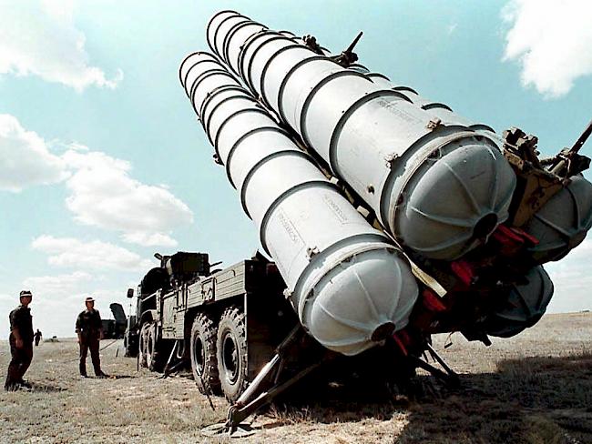 Russische S-300 Luftabwehrraketen  (Archiv)