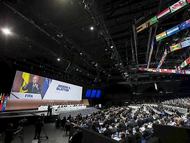 Im Zürcher Hallenstadion wird der 65. Kongress der FIFA ausgetragen
